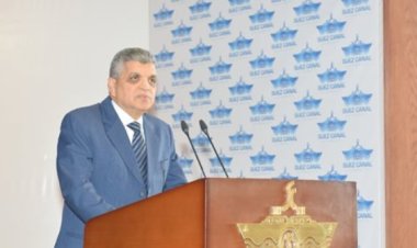 الفريق أسامة ربيع: قناة السويس ستظل تتمتع بالسيادة المصرية المطلقة بشقيها السياسي والاقتصادي