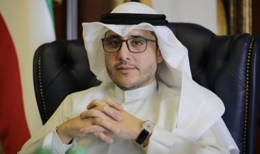 وزير الخارجية الكويتي يتلقى اتصالا هاتفيا من مستشار وزير الخارجية الأمريكي