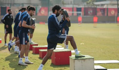 إصابة قوية لأكرم توفيق بمران الأهلي ونقله للمستشفي