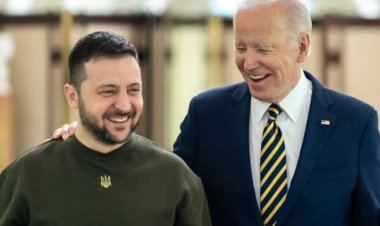 بايدن يوقع ميزانية دفاع قياسية تتضمن 800 مليون دولار لمساعدة أوكرانيا