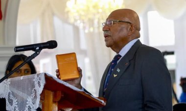 سيتيفيني رابوكا رئيساً للوزراء في فيجي