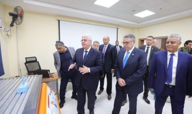 وزير التعليم العالي ومحافظ البحر الأحمر ورئيس جامعة جنوب الوادي يتفقدون فرع الجامعة بالغردقة