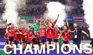 «فيفا»:  تطوير كرة القدم للسيدات عام 2022 كان بمثابة أولوية