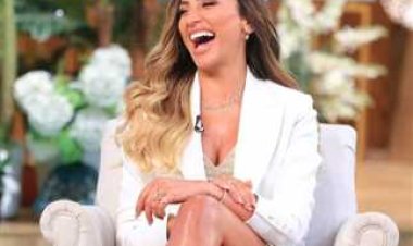 خبير أبراج يتنبأ بزواج دينا الشربيني عام 2023