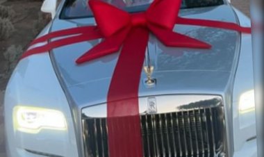 بقيمة 301 ألف دولار.. شاهد هدية الكريسماس من جورجينا لـ كريستيانو