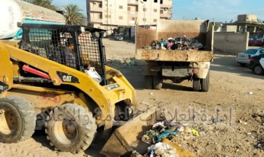 استمرار أعمال النظافة والإنارة العامة بمركز ومدينة أبوصوير