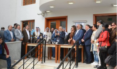 أشرف زكي عن افتتاح دار المسنين: «أول قاعة باسم هشام سليم وهذا تعليق حسن يوسف»