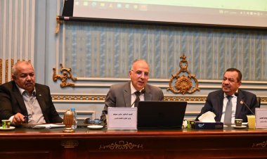 وزير الري: إهتمام دائم من الدولة تجاه قضايا المياه لمواجهة التحديات المائية