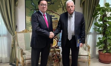 سفير كازاخستان يلتقى محافظ جنوب سيناء