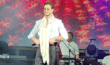 سعد لمجرد يغني للعندليب وعمرو دياب في أول حفل بمصر