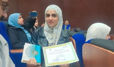 صور| مدير مستشفى الحسين الجامعي يكرم الأطقم الطبية والعاملين لجهدهم في إنقاذ المرضى من الموت المحقق