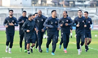 فيريرا يحفز لاعبي الزمالك ويطالبهم بغلق مباراة الإسماعيلي