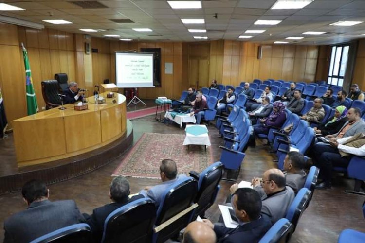 محافظ المنيا يتابع نسب تنفيذ مشروعات المبادرة الرئاسية «حياة كريمة»