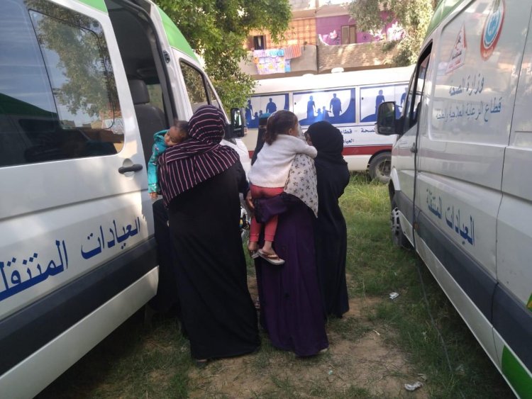 محافظ قنا: الكشف على 1000 مواطن فى قافلة طبية مجانية بقرية خزام ضمن مبادرة «حياة كريمة»