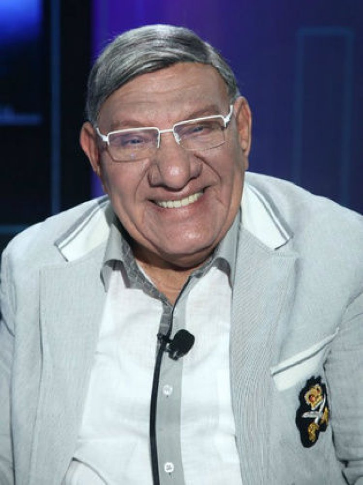 نستعرض أهم لقاءات الإعلامي الراحل مفيد فوزي بالصوت والصورة