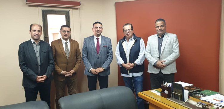 وكيل وزارة الرياضة بالشرقية يلتقي الأمين العام لجمعية مستثمري العاشر من رمضان
