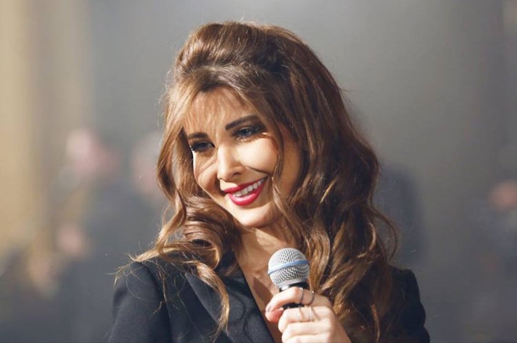 نانسي عجرم تروج لحفلها المقبل بقطر