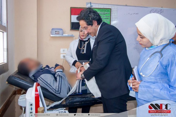 مبادرة حياة كريمة.. فحص وعلاج 1141 حالة بقافلة جامعة طنطا بمركز المحلة الكبرى