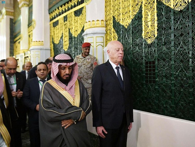اليوم.. الرئيس التونسي يزور المسجد النبوي للصلاة فيه