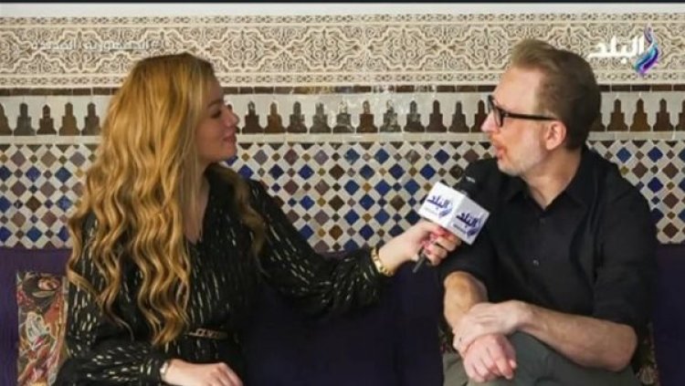 المخرج العالمي جيمس جراي عن براد بيت: يمتلك كاريزما النجوم