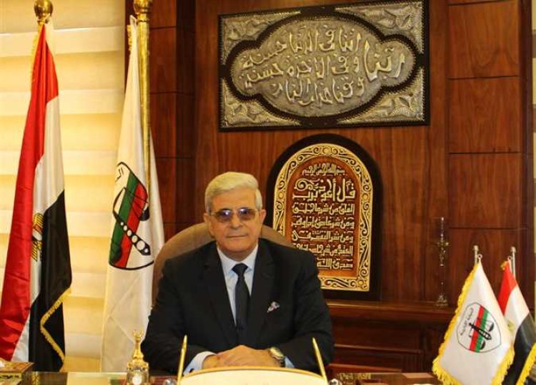 رئيس النيابة الإدارية يعتمد دراسة لمواجهة ظاهرة العنف الإلكتروني ضد المرأة