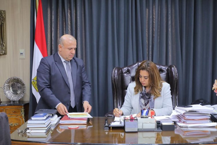 محافظ دمياط تعتمد جداول امتحانات الفصل الدراسي الأول للمراحل التعليمية الثلاث