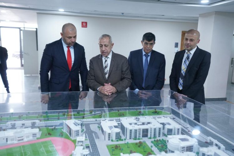البورصة المصرية توقع مذكرة تفاهم مع الأكاديمية العربية للعلوم لتعزيز التعاون في مجالات تكنولوجيا المعلومات
