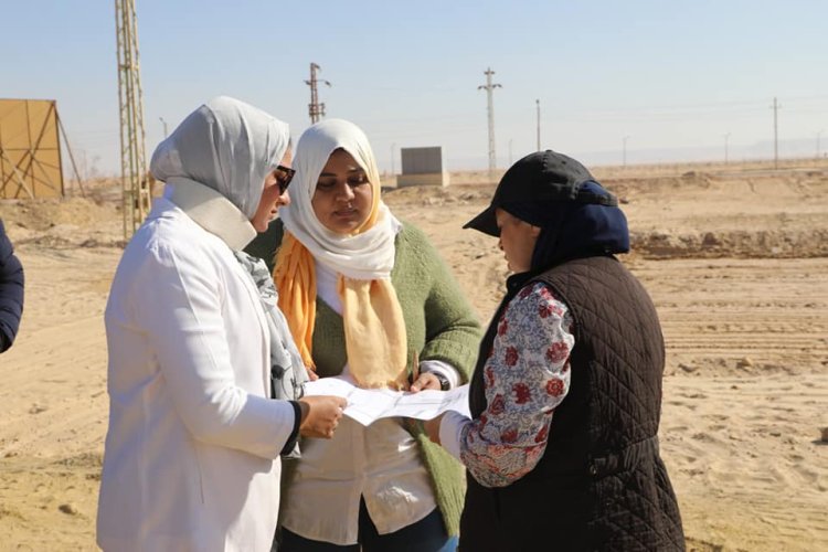 نائب محافظ الوادي الجديد تتفقد الموقع الإنشائي بمقر مجمع المصالح الحكومية المميكن