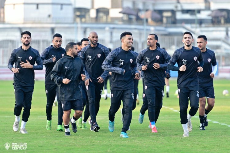 فيريرا يحفز لاعبي الزمالك ويطالبهم بغلق مباراة الإسماعيلي