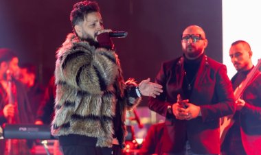 إيساف وشيماء مغربي وأحمد عامر يحتفلون برأس السنة في  ممشي اسكوير وان