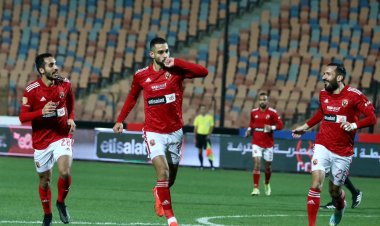 "الغندور" حكما لمباراة الأهلي و"البنك" في الدوري الممتاز