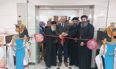 رئيس جامعة بنها يفتتح معرض جماليات الفنون القبطية والفرعونية لطلاب التربية النوعية