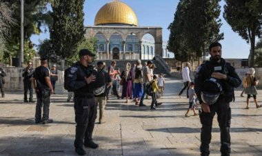 مستوطنون يقتحمون مجدداً المسجد الأقصى