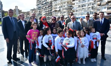 عادل الغضبان يتفقد الاستعدادات النهائية لاستقبال سفينة الكتب «لوجوس هوب» بميناء بورسعيد