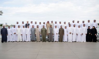 محمد بن زايد آل نهيان  يستقبل وفد اللجنة المنظمة «لمسيرة الاتحاد»