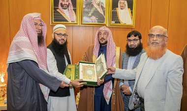 وزير الشؤون الإسلامية يستقبل أمين عام جمعية أهل الحديث في بريطانيا