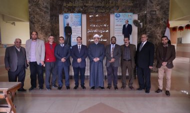 رئيس جامعة الأزهر يتفقد امتحانات كلية الدعوة ويشيد بانضباط لجانها