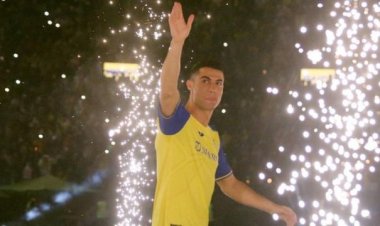 رونالدو على قائمة الانتظار.. مبارايات اليوم الجمعة والقنوات الناقلة لها