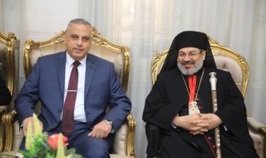 محافظ سوهاج يزور المطرانيات ويقدم التهنئة للأخوة الأقباط بمناسبة أعياد الميلاد