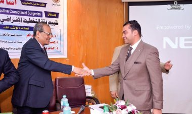 رئيس جامعة سوهاج يشهد مناقشة دكتوراة عن التخطيط الافتراضي بعد عمليات الجراحات التعويضية للوجه والرأس