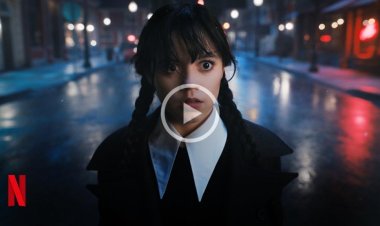 الكشف عن تقديم موسم ثان من مسلسل «وينزداي» على نتفليكس