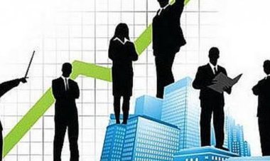 زيادة الحد الأدنى للأجور للعاملين بالقطاع الخاص.. فبراير  المقبل