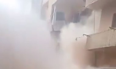 شاهد اللحظات الأولى لإنهيار عقار مكون من 5 طوابق بشارع النبراوى بالجيزة