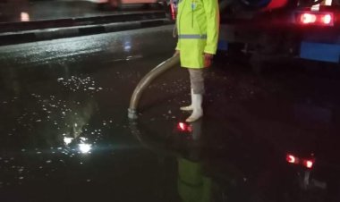 انتشار سيارات شفط مياه الأمطار بالمحافظات