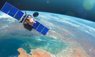 الصين تطلق ثلاثة أقمار اصطناعية جديدة إلى الفضاء بنجاح