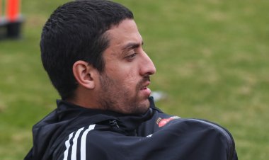 «طاهر» ينتظم في تدريبات الأهلي.. و«تاو» يبدأ المشاركة تدريجيًا