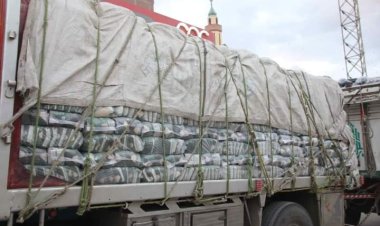 ضبط سيارة نقل محملة بـ 58 طن أرز تمويني خلال حملة رقابية بالمنيا