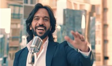 بهاء سلطان عن مطربين تريو الرياض: «مكنتش متخيل إني أقف أغنّي جنبهم»