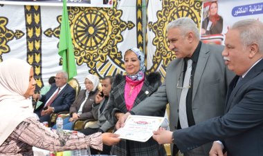 حفل تخرج متدربي الوحدة المتنقلة لتأهيل الشباب لسوق العمل بالدقهلية