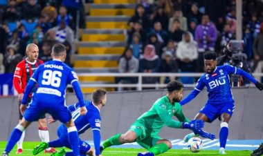 الدوري السعودي.. الهلال يتعثر أمام الرائد ويمنح النصر فرصة الابتعاد بالصدارة